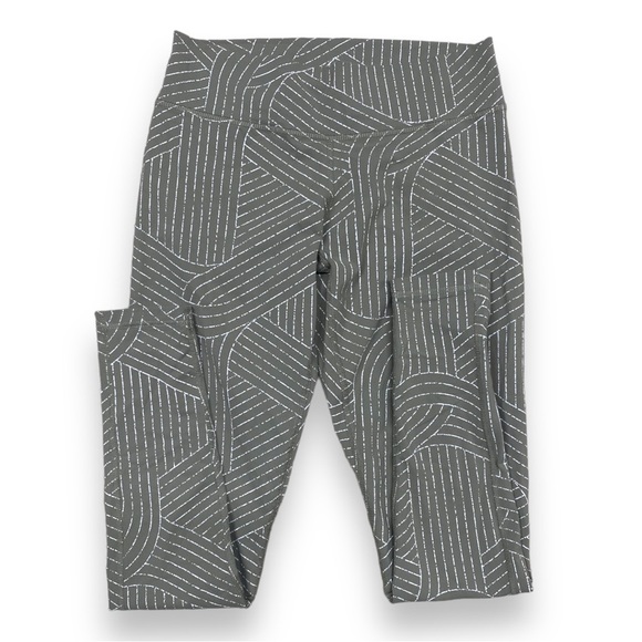 Adidas Yoga Leggings Small - Picture 2 of 5